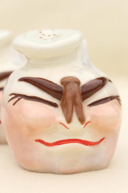 1950s vintage ceramic S&P shakers, anthropomorphic garlic 'chefs' with clothespin noses!