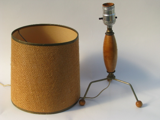 50s 60s mod vintage wood and wire desk / table lamp, retro burlap shade