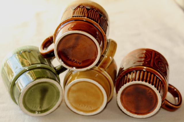 60s 70s vintage stacking stackable ceramic coffee cups, set of mismatched mugs made in Japan