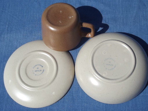 60s mod Tempo pottery soup bowls, cups & saucers, Metlox Poppytrail