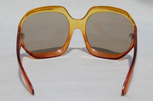 60s mod vintage sunglasses, Twiggy style w/ huge lenses, Italian designer shades