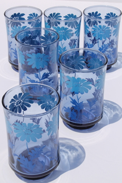 70s vintage Libbey juice glasses set of 6, retro blue fade color w/ daisy print