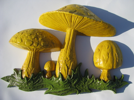 70s vintage magic mushrooms wall art, retro toadstool Dart plastic plaque