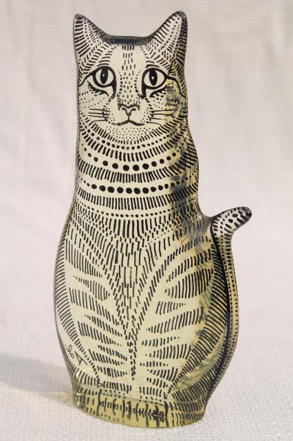 Abraham Palatnik clear lucite sculpture cat, retro mod vintage black & white fat kitty