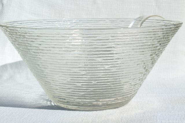 Anchor Hocking Soreno mod vintage ice textured crystal clear glass party punch bowl