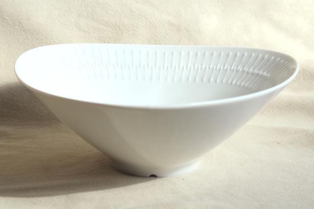 Euro style MCM vintage pure white embossed china triangle fruit bowl, Apart Hutschenreuther Germany