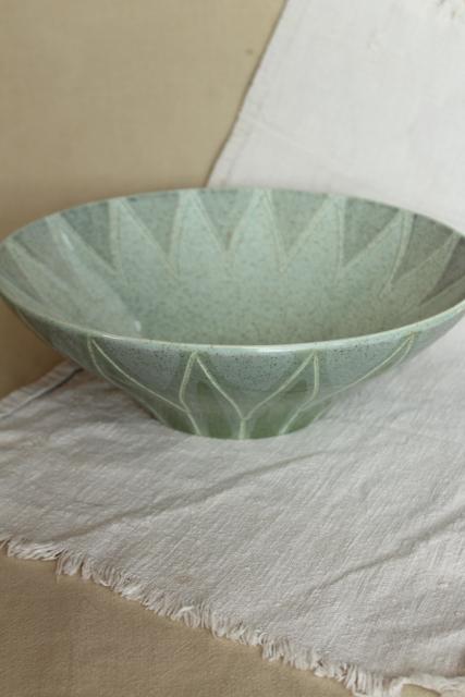 Red Wing pottery Spruce pattern salad serving bowl, mid-century mod vintage