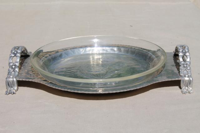 Rodney Kent vintage hand wrought aluminum hammered tulips pie plate casserole dish tray