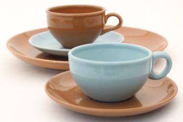 Russel Wright Iroquois blue & brown coffee dishes, casual American mid-century modern