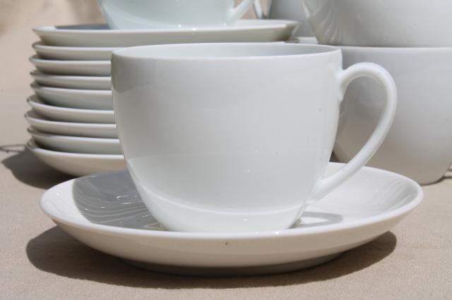 Schonwald Germany alpine white porcelain demitasse espresso cups & saucers mod vintage coupe shape