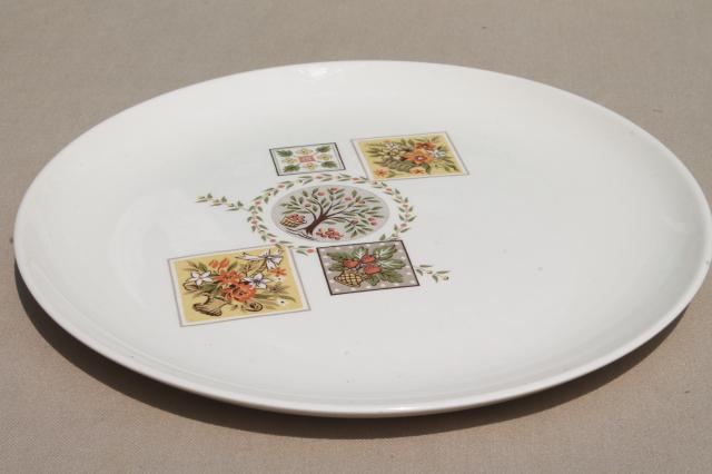 Taylor Smith & Taylor Brocatelle 60s vintage french country style pottery dinner plates