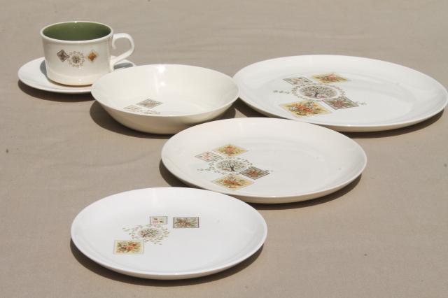 Taylor Smith & Taylor Brocatelle 60s vintage french country style pottery dinnerware set