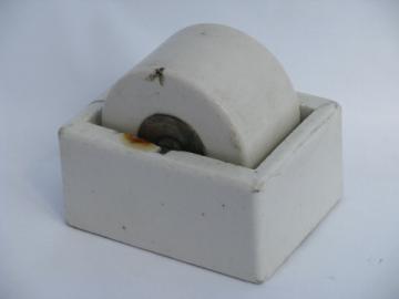 Antique porcelain rolling wheel Sengbusch desk stamp moistener inker