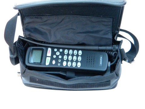 Audiovox PRT9100AU cellular/radio phone w/case&manual