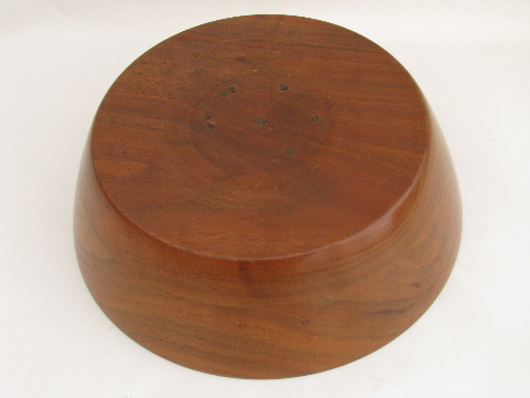 Big round walnut wood bowl for salad / fruit, 60s vintage danish modern