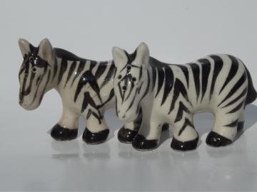 Black & white striped zebras, vintage Japan S&P salt & pepper shakers