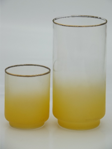 Blendo color fade glasses & pitcher, retro 60s vintage yellow frosted glass