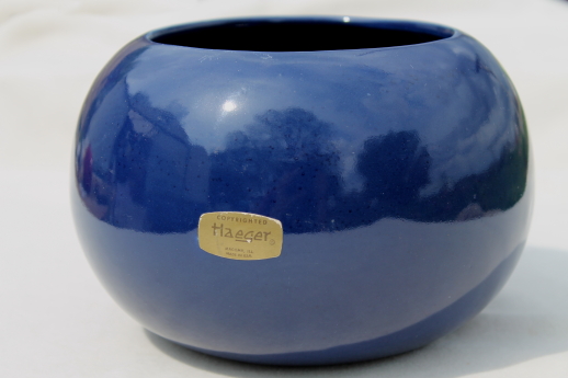 Blue glaze Haeger pottery round ball vase, mod flower pot or planter