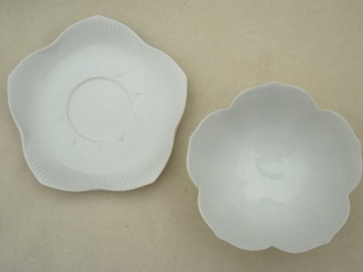 Colored lotus flower porcelain rice bowls & plates, vintage Made in Japan set