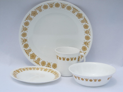 Corelle butterfly gold glass dishes for 8, retro yellow-gold butterflies