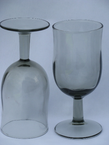 Dusk blue retro Libbey tulip pattern wine glasses or water goblets
