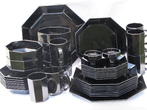 Ebony black Octime pattern glass plates bowls mugs, Arcoroc France