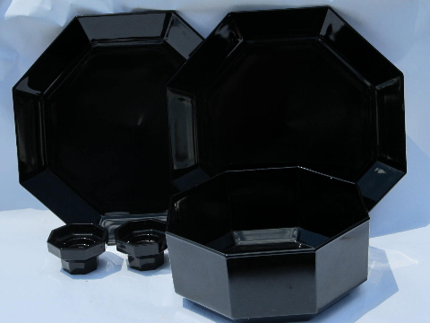Ebony black Octime pattern glass plates bowls mugs, Arcoroc France