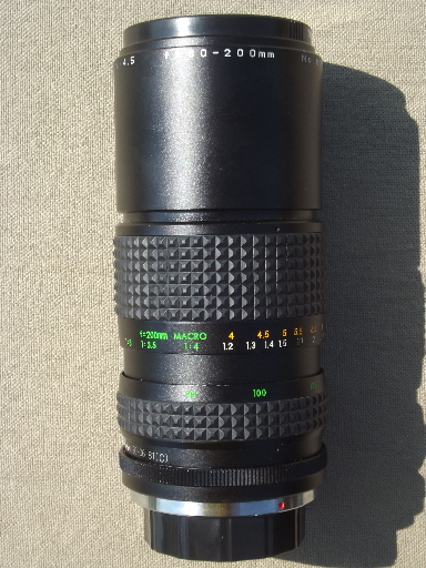 Focal MC Auto Zoom telephoto camera lens 55mm  f=80-200mm with case