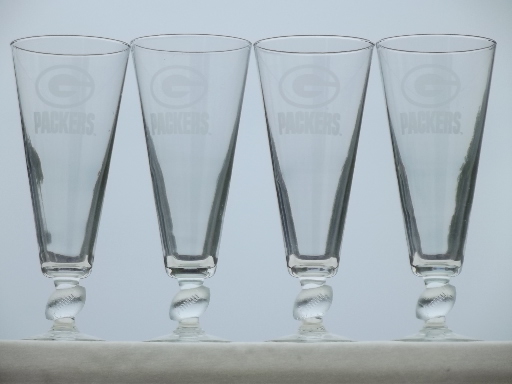 Green Bay Packers glass football stem pilsner beer glasses set of 4