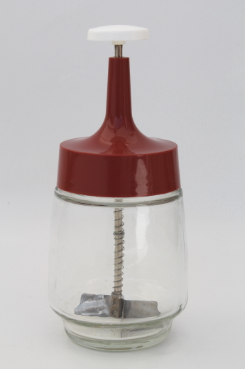 Hand-powered vintage food chopper, retro kitchen chopping blade w/ glass jar