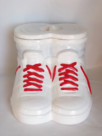 High-tops sneakers ceramic cookie jar in box, retro 80s vintage