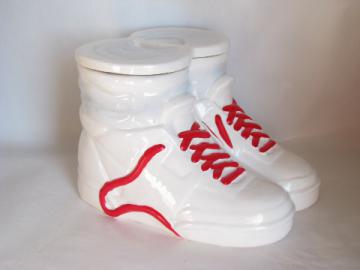 High-tops sneakers ceramic cookie jar in box, retro 80s vintage