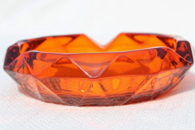 huge heavy art glass ashtray, 60s 70s mod vintage tangerine orange Viking glass