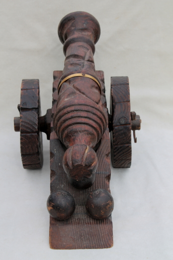 Large primitive carved wood cannon, vintage Caribbean pirate cannon souvenir