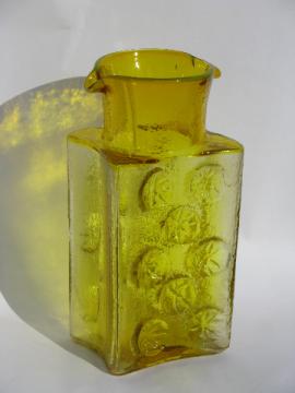 Lemon yellow 60s mod glass water bottle carafe, vintage Spain or Italy?