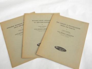 Lot 1940s vintage technical booklets on servo system engineering