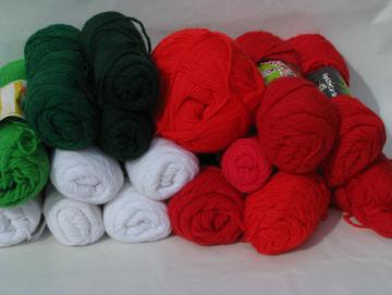 Lot acrylic yarn skeins, 2 lbs assorted red and green for Christmas