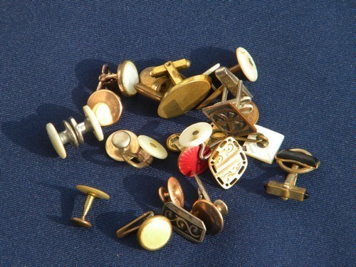 Lot of assorted old & vintage cuff links, art & steampunk jewelry