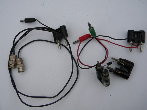 Lot of assorted vintage bakelite dual banana plug BNC connectors for ham radio/audio