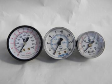 Lot of Norgren/Festo/Ross pressure gauges