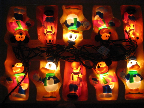 Mickey Mouse, Donald Duck, Goofy figural character Christmas lights