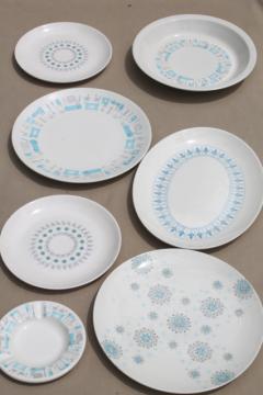 mid-century mod vintage china dinnerware, mismatched modern design pottery in shades of blue