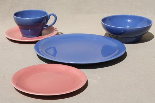 mid-century modern vintage ceramic dinnerware in pink & blue, Ernest Sohn Red Wing