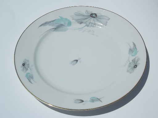 Mid-century Thomas china set for 6, grey windflower anemone on white