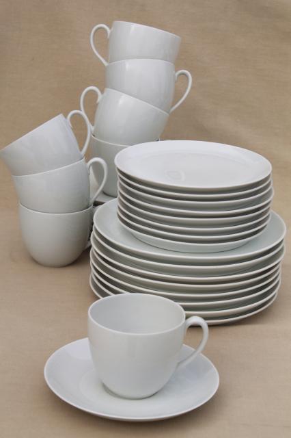 minimalist mod Schonwald plain white coupe china dinnerware, mug cups & saucers & plates