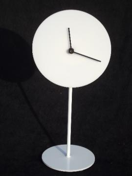 Mod blank face clock, 60s 70s  vintage table clock w/ plain white enamel on steel