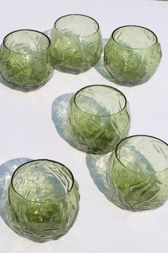 Mod crinkle glass roly-poly tumblers, mid-century vintage bar glasses in avocado green
