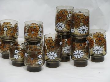 Mod flower power daisies smoke brown Libbey tawny accent glass tumblers