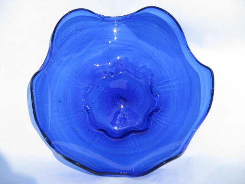 Mod free-form wave shape, retro 60s vintage art glass bowl, cobalt blue