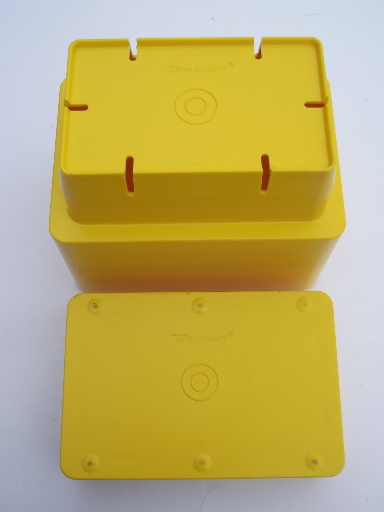 Mod Tuppercraft yellow block planter box, vintage Tupperware plastic